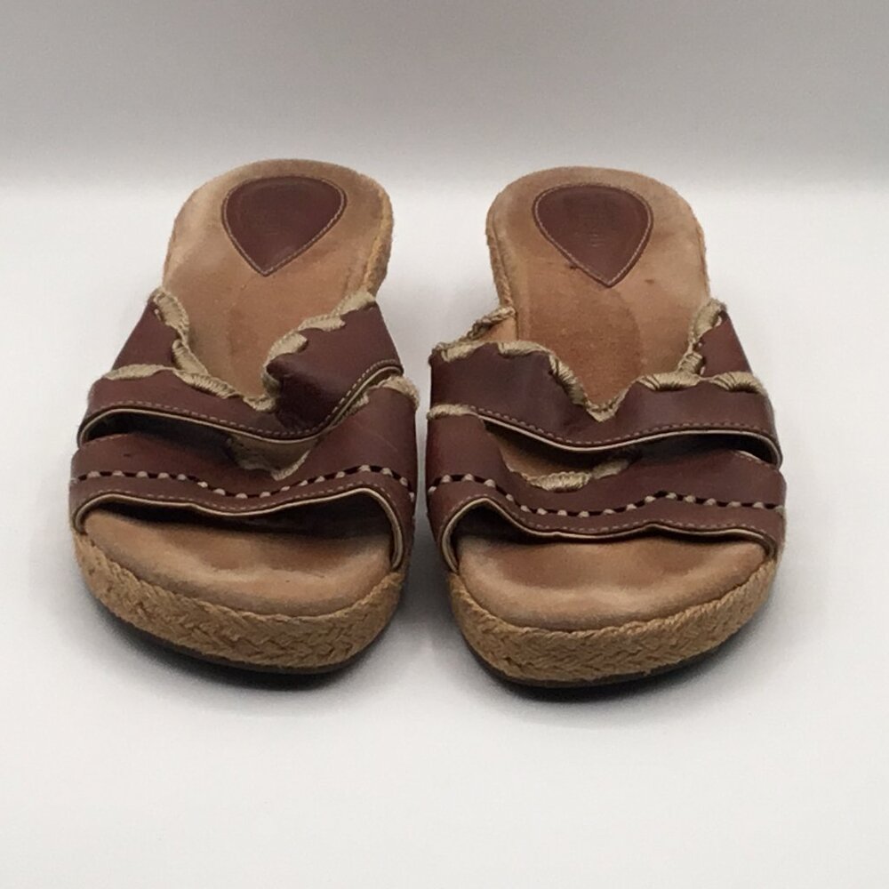 Clarks Artisan Collection Wedge Style Sandal